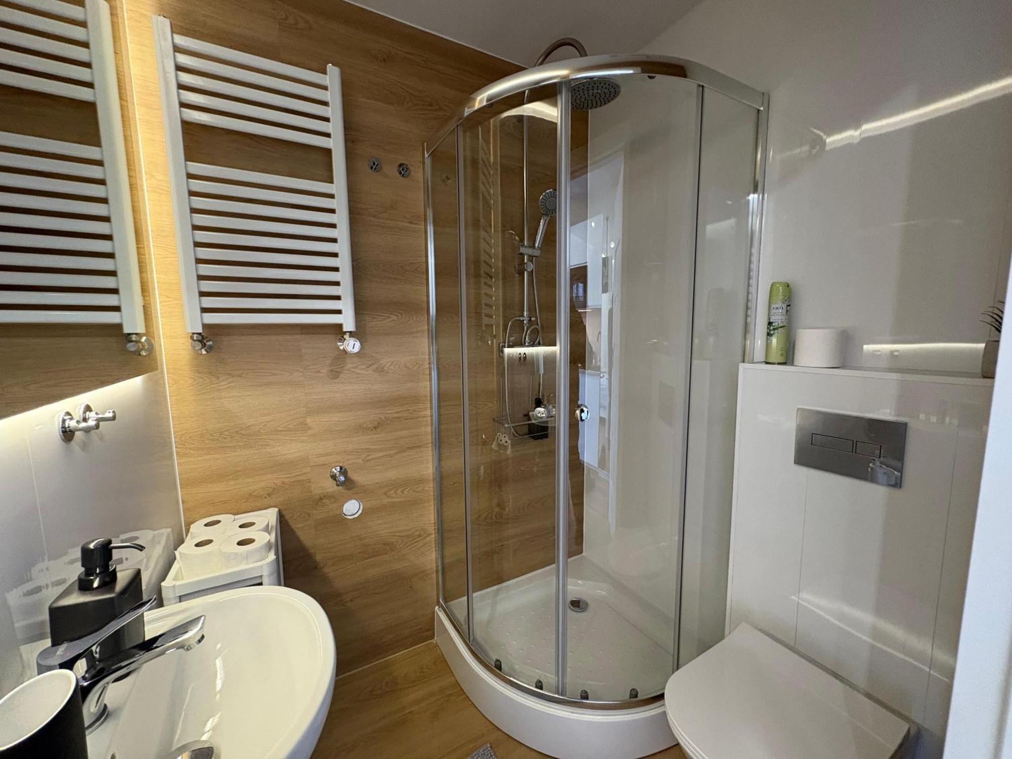 Stylowe Apartamenty W Centrum Wrocław Exteriör bild