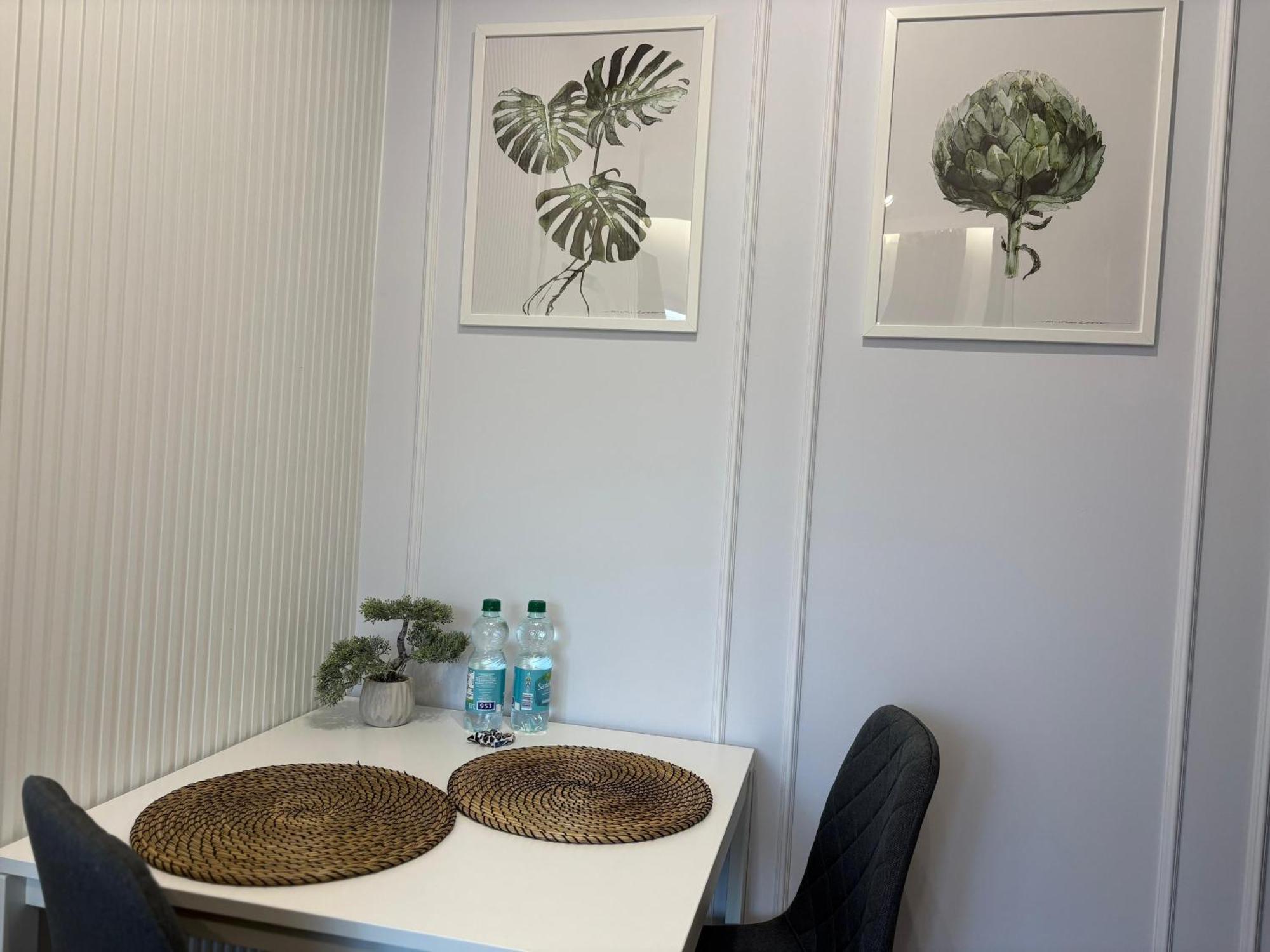 Stylowe Apartamenty W Centrum Wrocław Exteriör bild