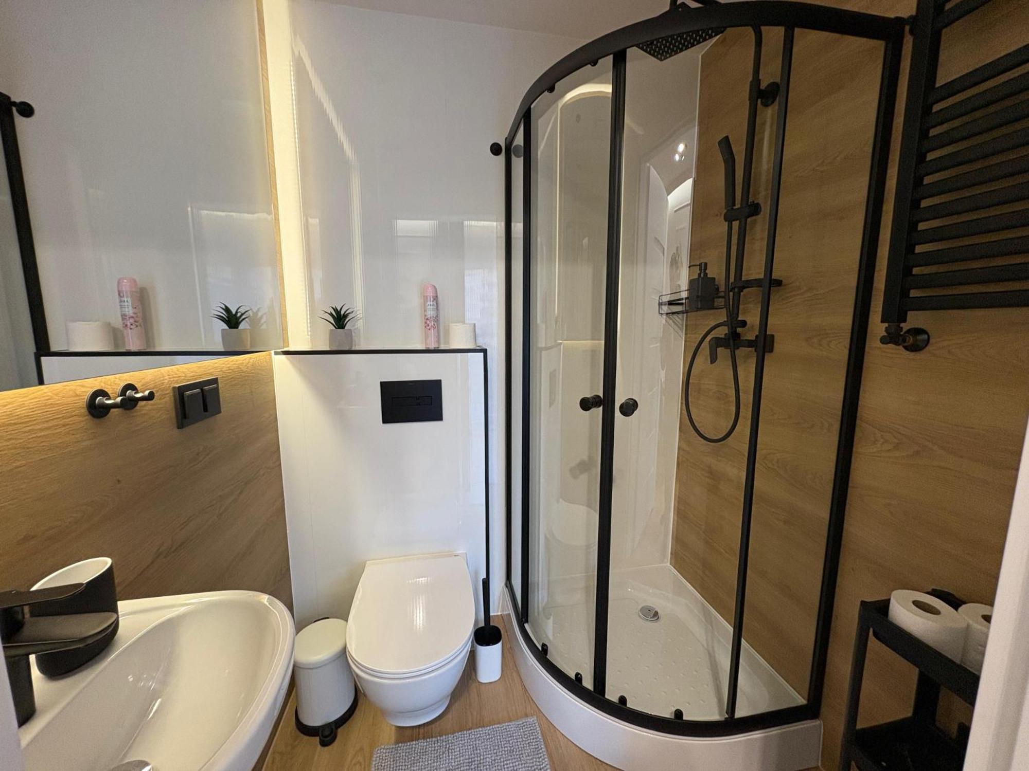 Stylowe Apartamenty W Centrum Wrocław Exteriör bild